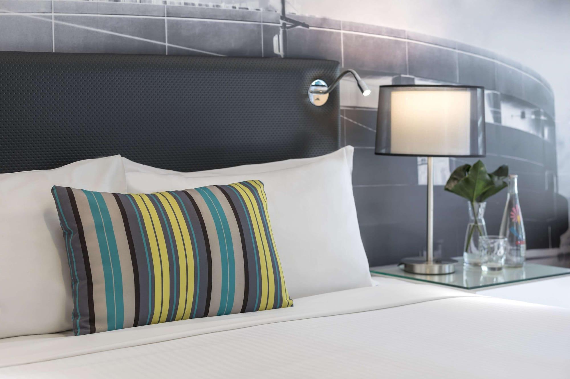 Oaks Melbourne On William Suites Екстер'єр фото