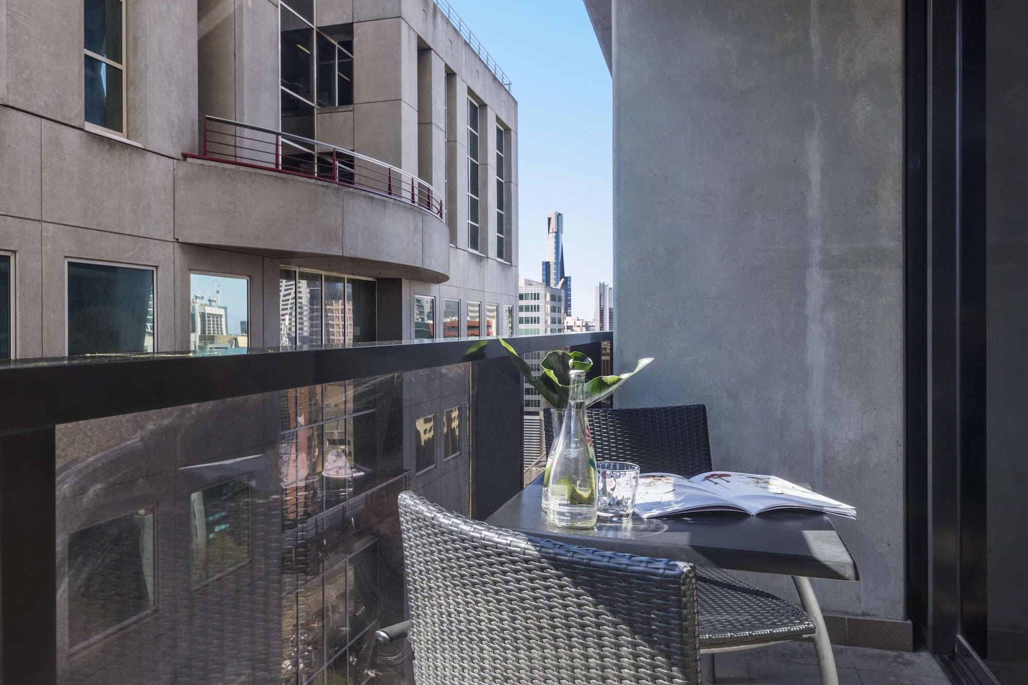 Oaks Melbourne On William Suites Екстер'єр фото